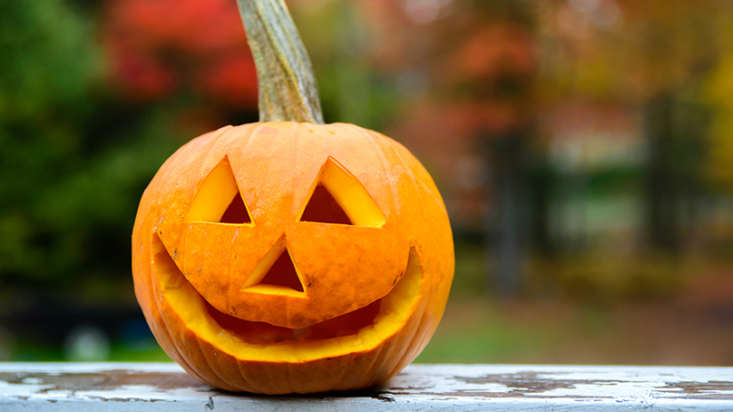 Tips for staying safe on Halloween | City of Winnipeg