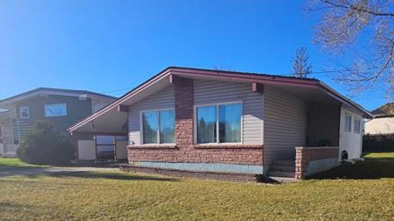 Property for sale - 39 Amundsen Bay