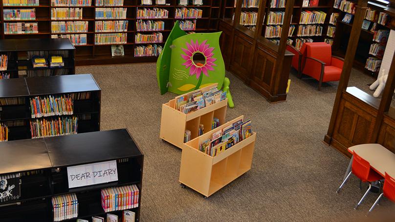 Existing woodwork was kept and refreshed throughout the space.