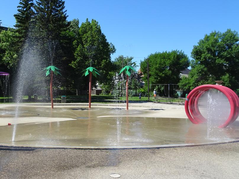 Sprinklers at Magnus Eliason Spray Pad