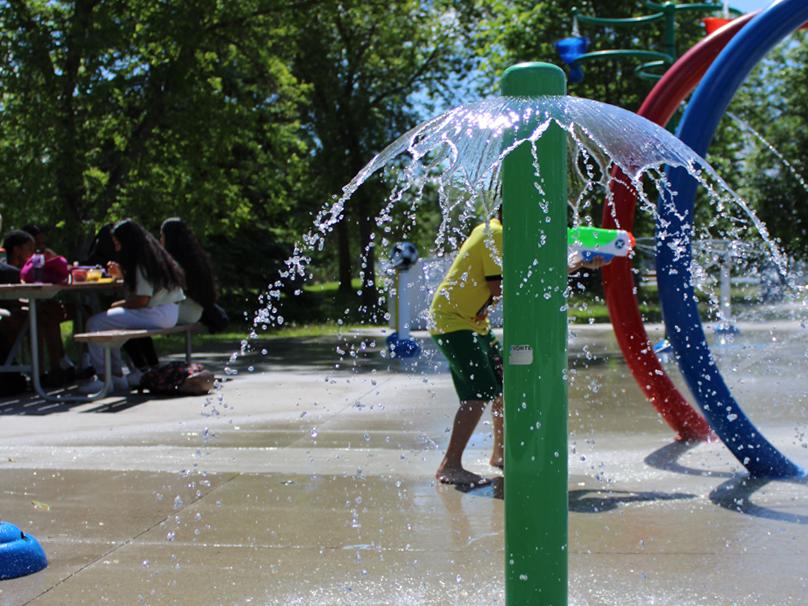 Aire de jets d’eau du centre communautaire Park City West