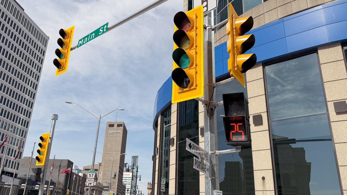 The signals also will display a pedestrian countdown timer.