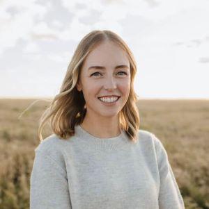 School Trustee candidate image - Samantha Pope